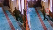 Camide büyük saygısızlık! İçki şişesiyle içeri girdi, sigara içti, Kur'an-ı Kerim'e tekme attı