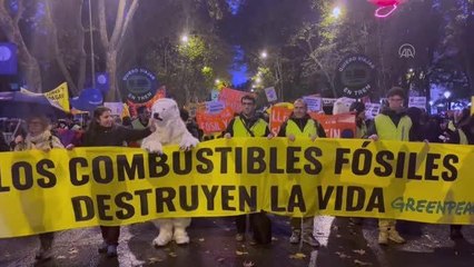 İklim değişikliği sorunu protesto edildi