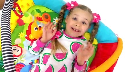 Roma-and-Diana-stories-about-baby-brothe_9