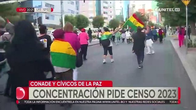 Vecinos del Sur de La Paz salen en marcha en apoyo al paro indefinido por el Censo en Santa Cruz 