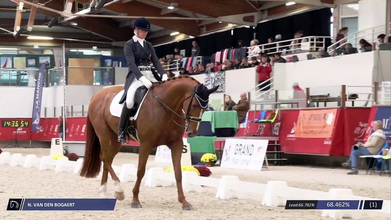 Grand National FFE - AC Print - Dressage | Saint-Lô (FRA) | Natasja VAN DEN BOGAERT | HOVE ZAKO