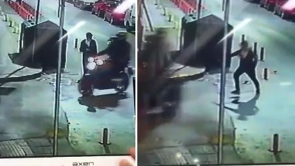 Konum ararken telefonu motosikletli kapkaççılara kaptırdı!