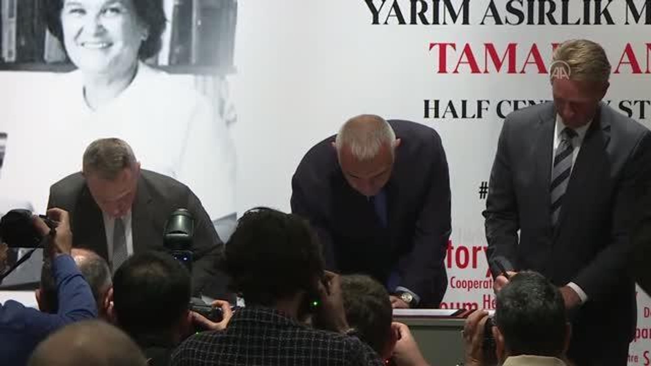 Kültür ve Turizm Bakanı Ersoy: "(İadesi sağlanan eserler) Ortak noktaları ait oldukları topraklardan koparılmış olmaları"