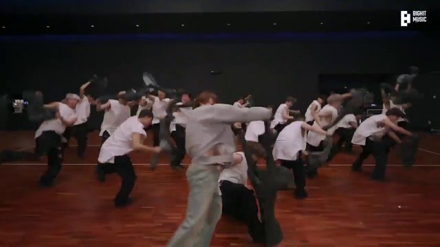 RUN BTS [CHOREOGRAPHY] BTS (방탄소년단) '달려라 방탄 (Run BTS)' Dance Practice