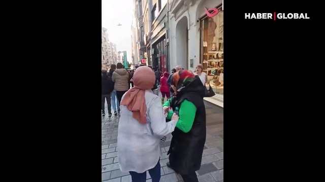 İstiklal Caddesi'ndeki patlama anı vatandaş kamerasına yansıdı!