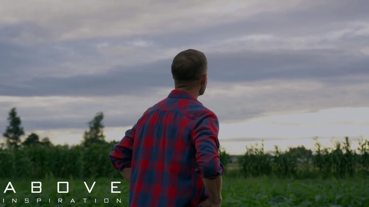 WALK BY FAITH | Trust God Even When You Don’t Understand - Inspirational & Motivational Video