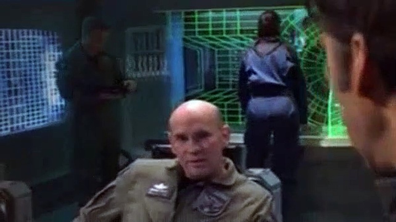 Stargate Atlantis S02E01 The Siege, Part 3