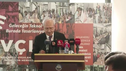 Kılıçdaroğlu'ndan İstiklal Caddesi'ndeki Patlamaya İlişkin Açıklama: "Her Türlü Teröre Karşı Ortak Ses Çıkarmak, Terörü Lanetlemek Zorundayız"