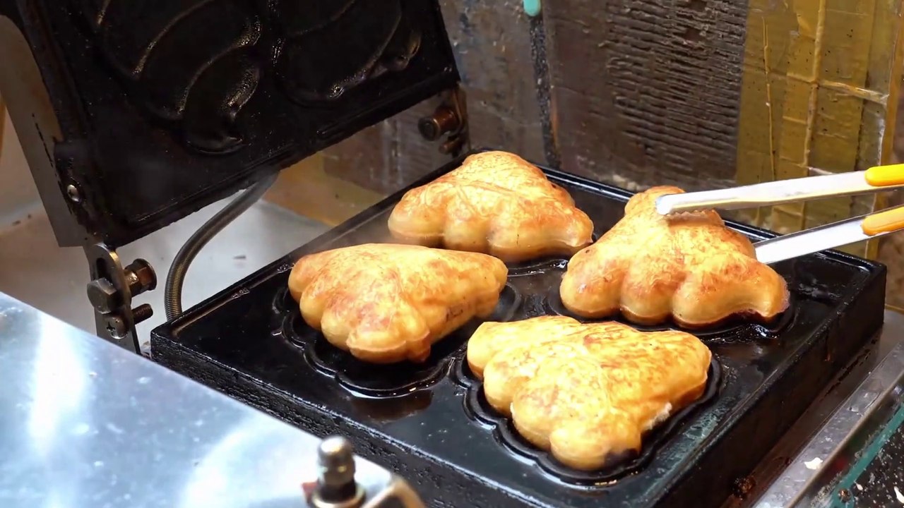 Dung Hotteok - Korean Street Food