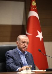 Cumhurbaşkanı Erdoğan, Endonezya'ya hareketi öncesinde havalimanında açıklamada bulundu: (2)