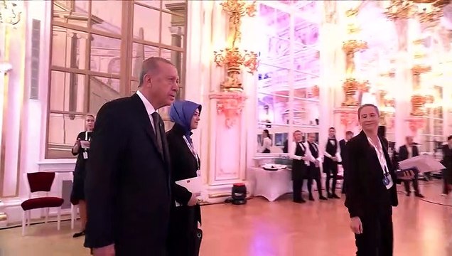 Al menos seis muertos y 53 heridos por una potente explosión en la avenida Istiklal de Estambul