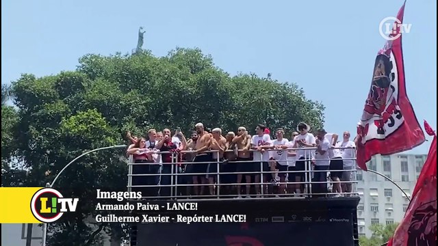 Torcedores do Flamengo hostilizam Tite em festa: 'Gabigol não precisa de você'