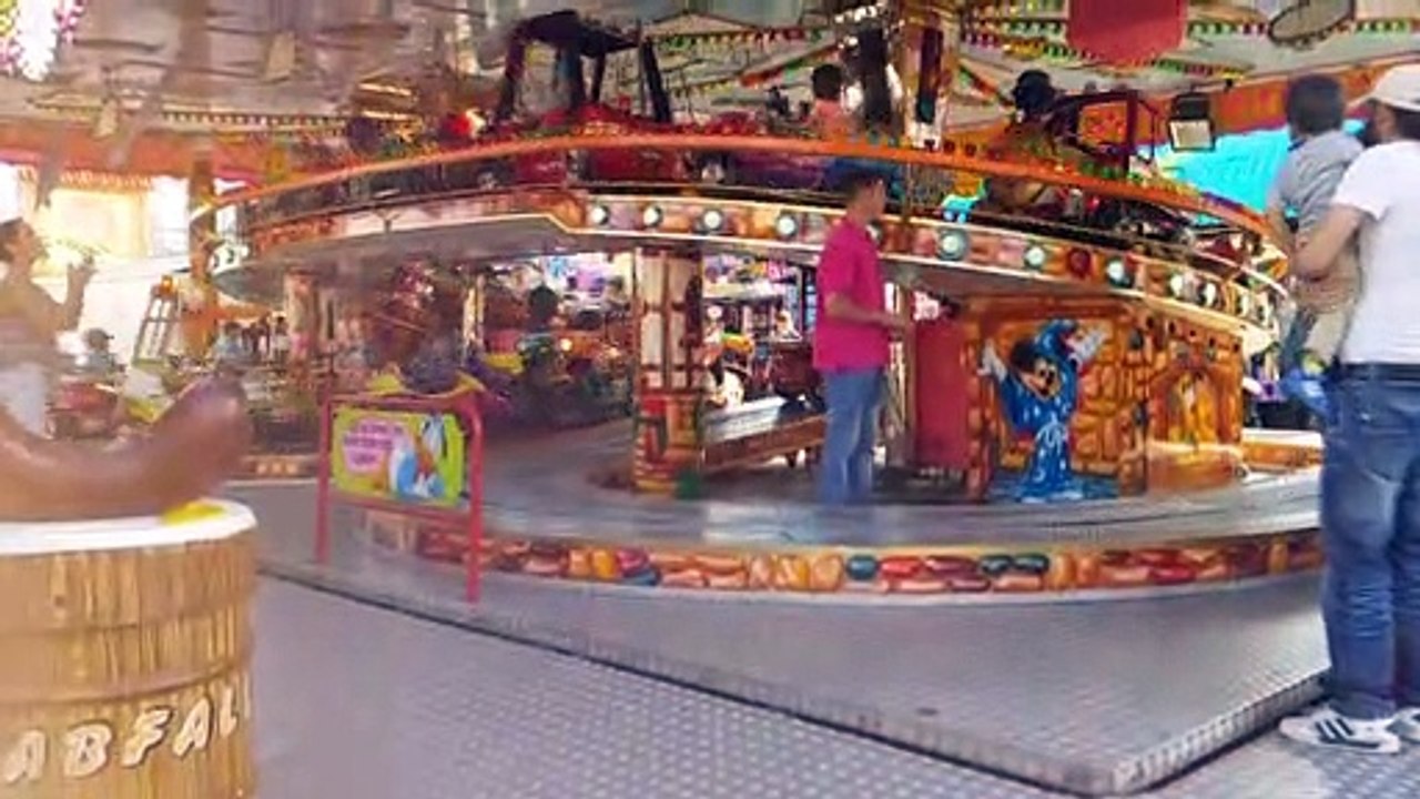 Jahrmarkt 2015 Autos