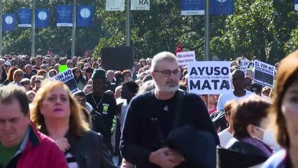 Em Madri, milhares vão às ruas defender sistema público de saúde