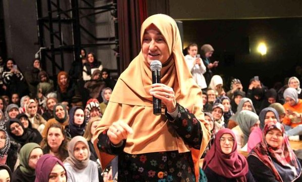 Kütahya'da Huzurlu aile, huzurlu toplum konulu konferans