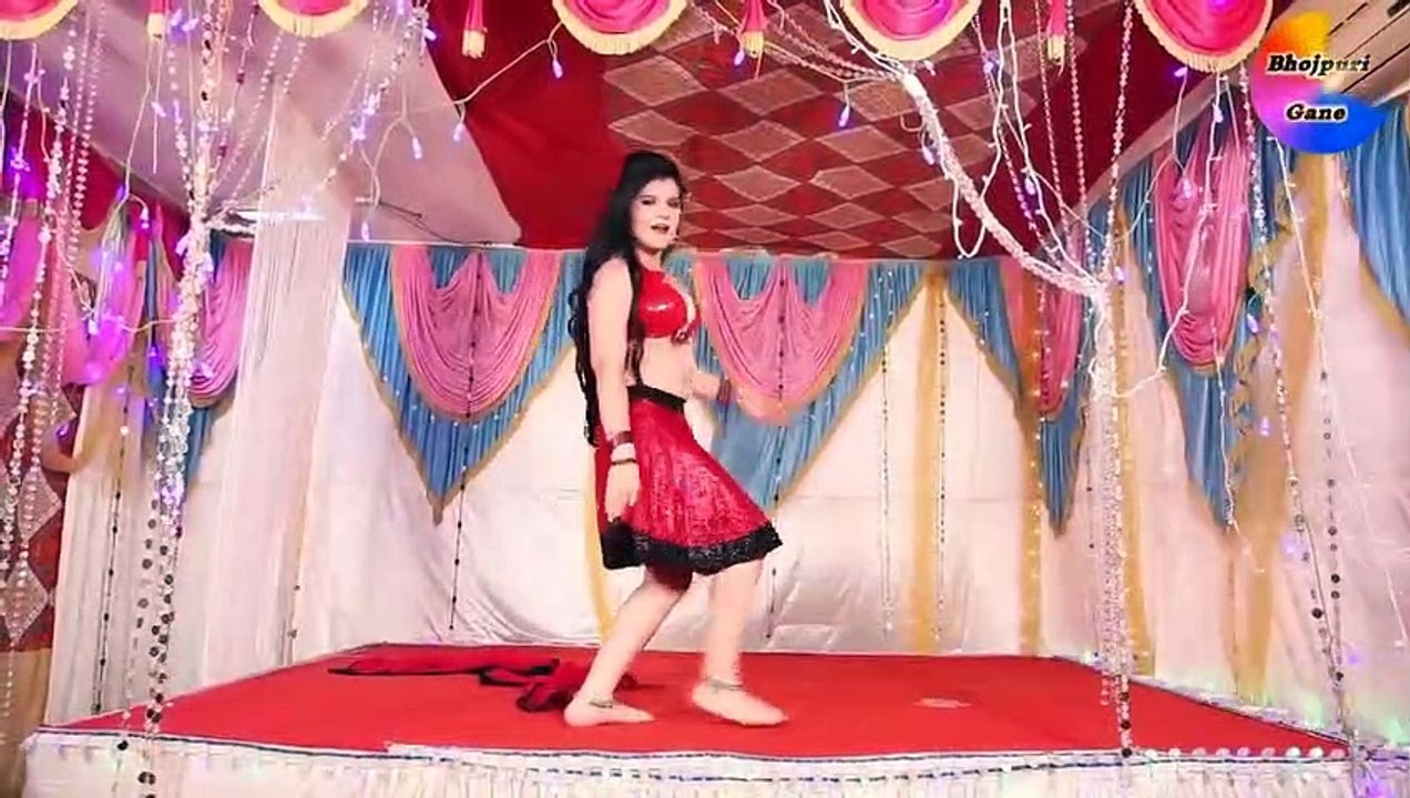 bhojapuri item dance