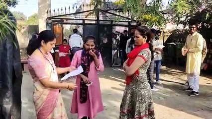 Video herunterladen: पहली पारी में 3680 और दूसरी पारी में 3751 अभ्यर्थियों ने दी परीक्षा