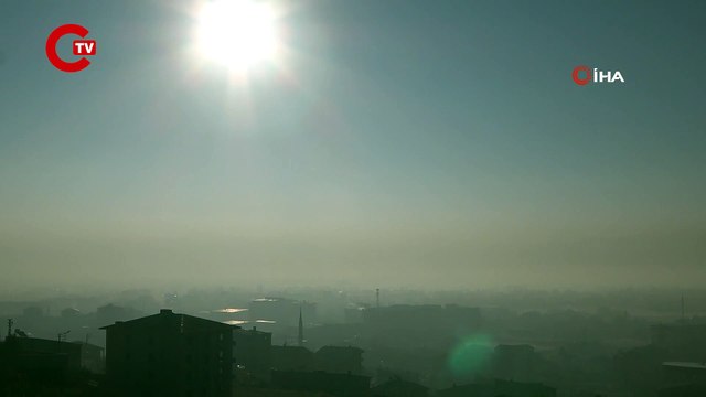 Yüksekova’da yoğun sis: Görüş mesafesi 10 metreye kadar düştü