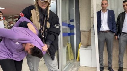 Son Dakika! İstiklal Caddesi'nde 6 vatandaşımızı kaybettiğimiz saldırıda bombayı bırakan kişi yakalandı