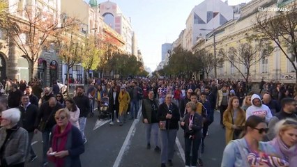 Protesto contra poluição do ar em Belgrado