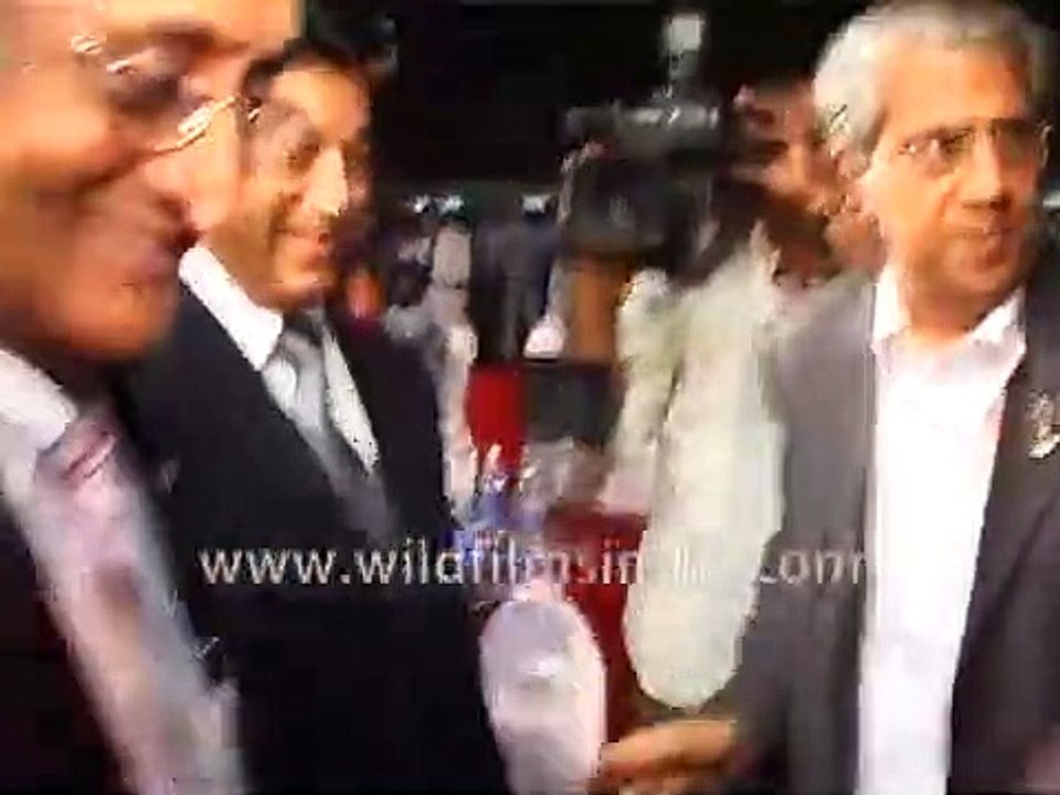 Kamal Haasan with his daughter Akshara Haasan at an award function