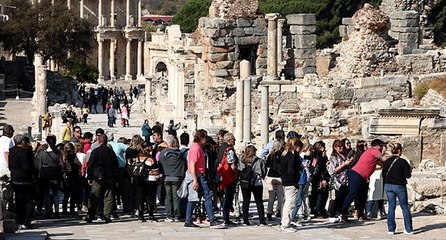 Efes’teki yangın tabakası altından 1400 yıllık beslenme alışkanlığı çıktı