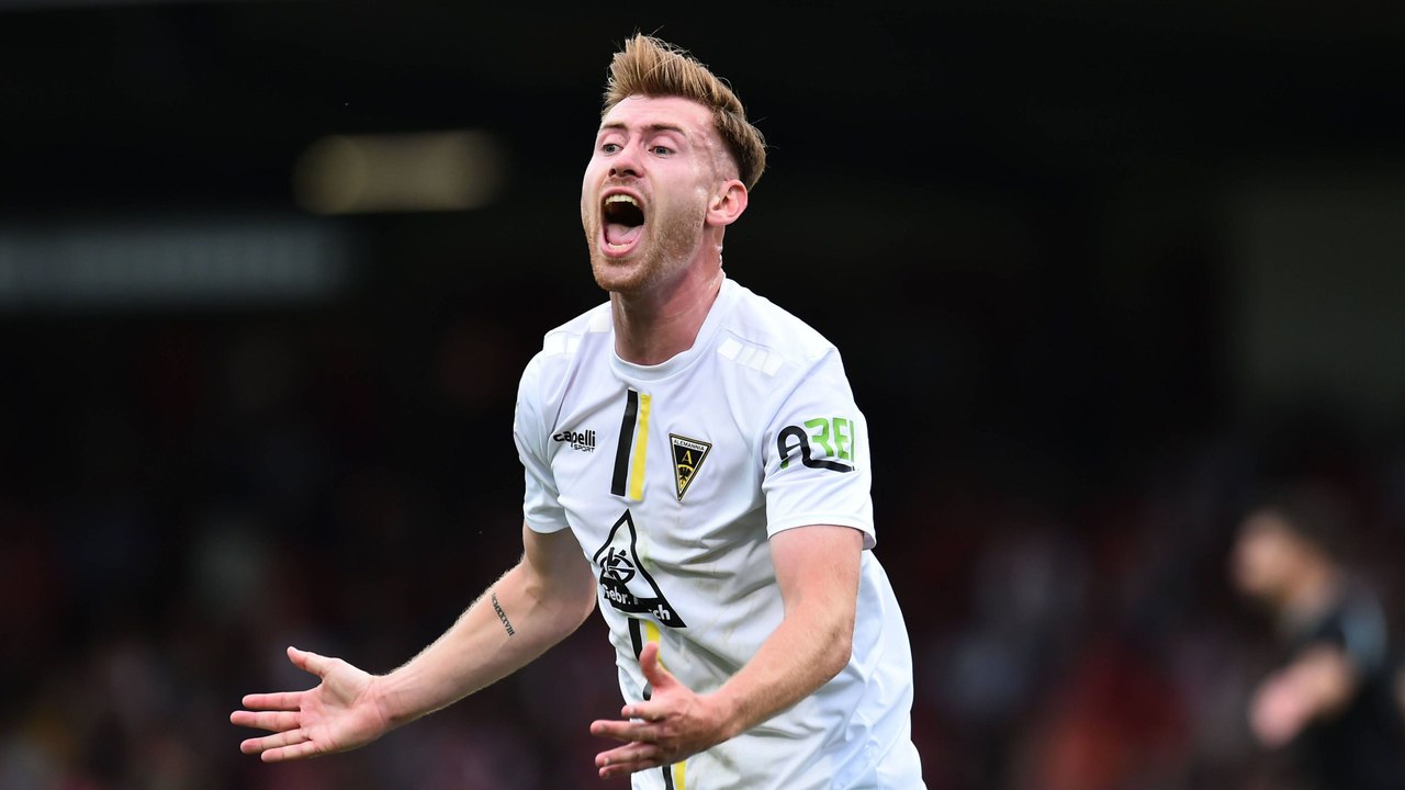 Serie beendet: Alemannia Aachen muss gegen Schalke die Punkte teilen