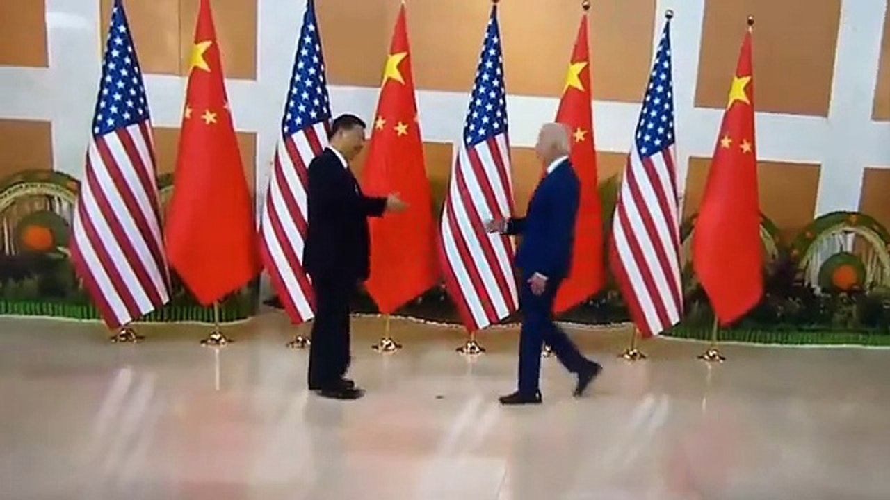 Biden e Xi encontram-se em Bali