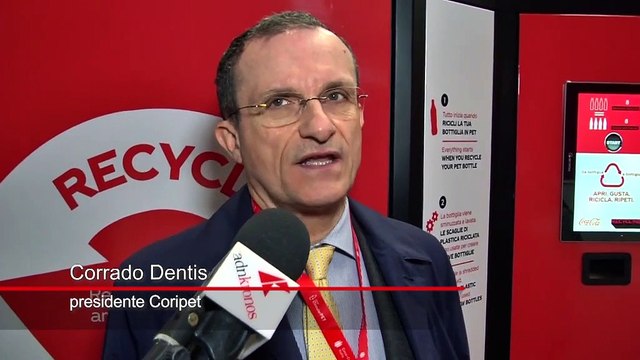Plastica riciclata, taglio del nastro del nuovo stabilimento Coca Cola in Piemonte. Dentis un passo verso l'economia circolare