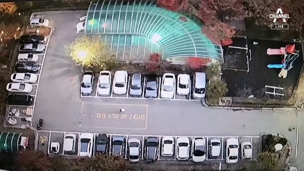 아파트서 택시 돌진해 1명 숨져…기사는 ‘급발진’ 주장