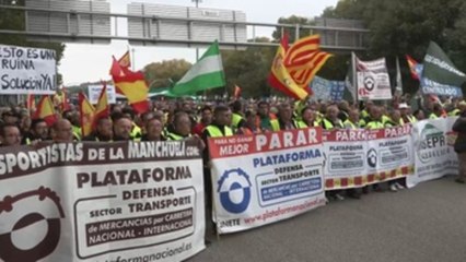 Arranca paro indefinido de transportistas