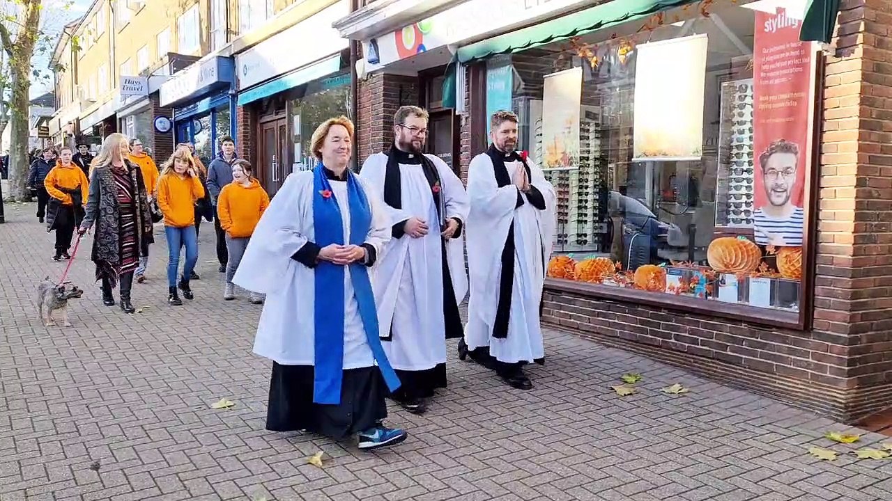 Hassocks Remembrance Parade