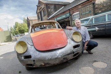Crash Damaged Classic Porsche Gets Metal Makeover - Rust To Riches - Episode 6