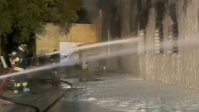 Tempio Pausania (SS) - Incendio in deposito di materiale elettrico (14.11.22)