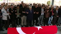 Beyoğlu'ndaki terör saldırısında hayatını kaybeden anne ve kızının cenaze namazı kılındı