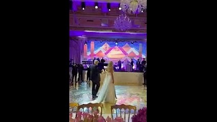 Donald Trump bailó con su hija Tiffany durante su boda