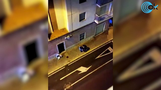 La reacción de un policía en Elche ante un detenido que le había rociado los ojos con spray pimienta