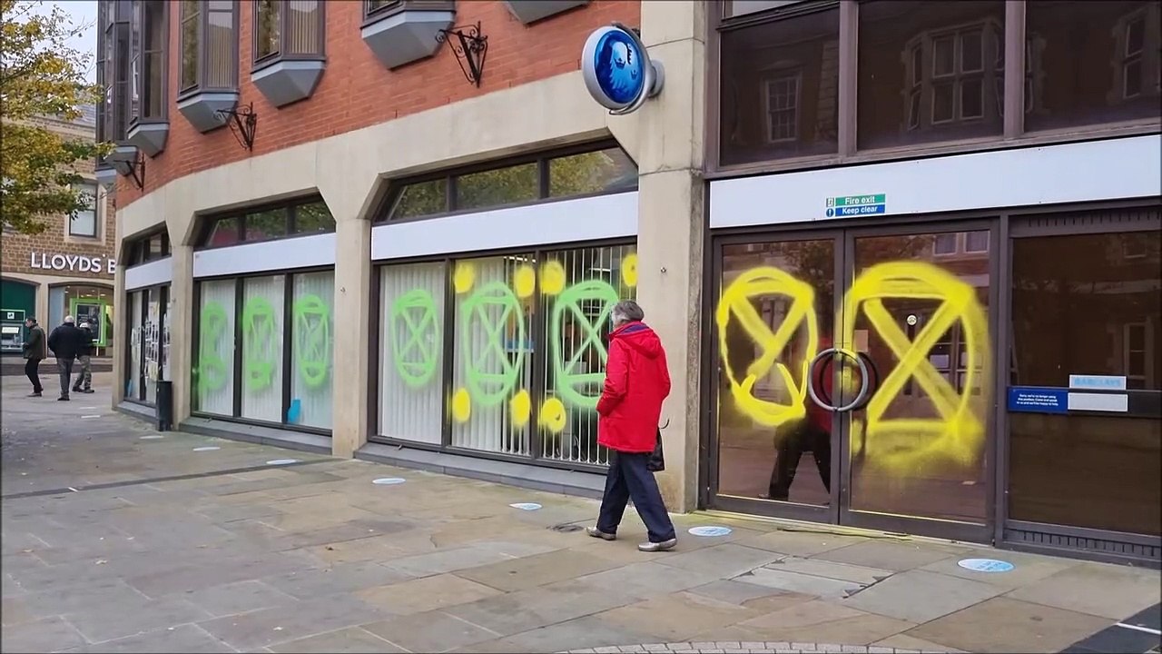Barclays Bank Kettering XR protest