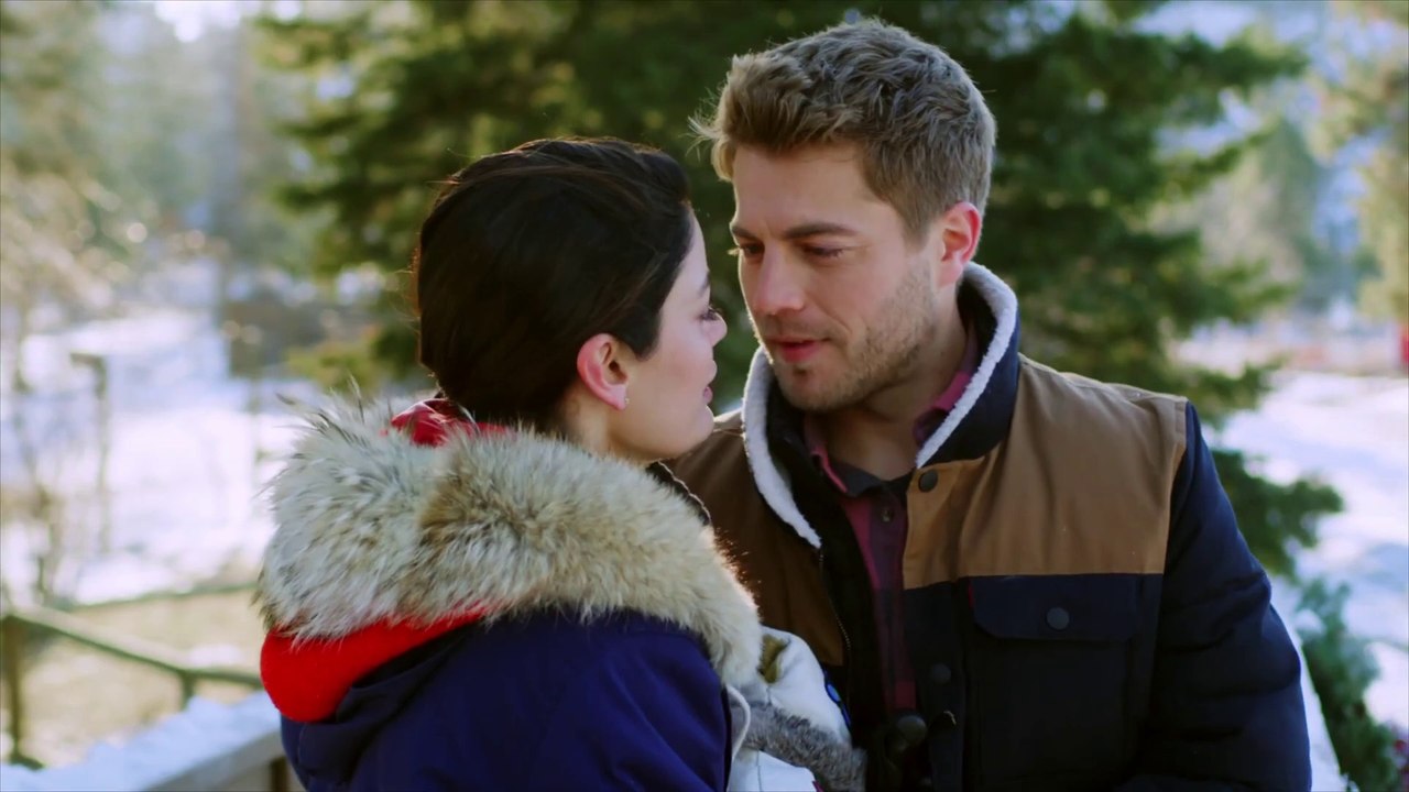 DESTINATION CHRISTMAS Official Trailer (2022) Romance Movie HD