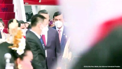 Video herunterladen: Presiden Republik Rakyat Tiongkok Tiba di Bali untuk Menghadiri KTT G20, 14 November 2022