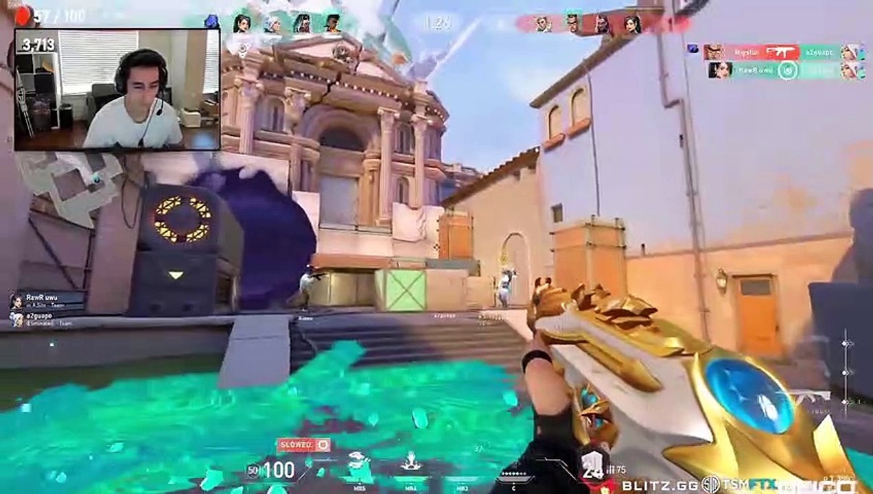 How PRO PLAYERRS handle 1v4