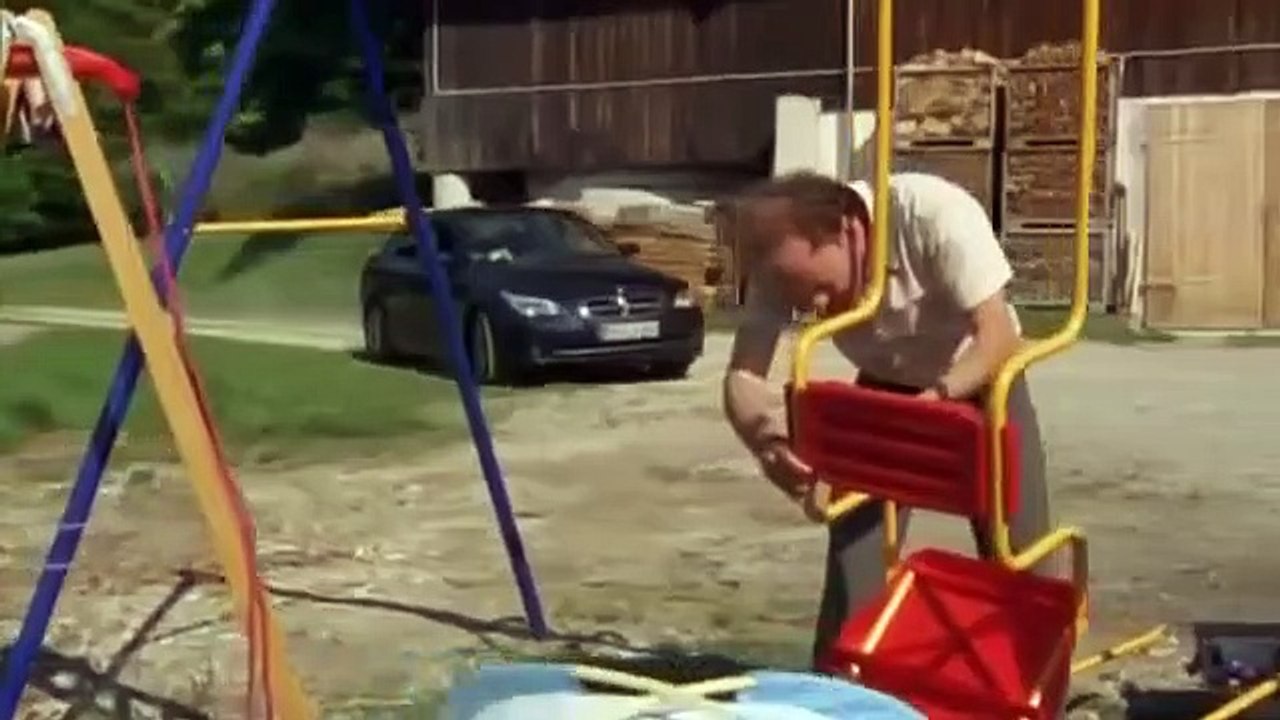 Die Rosenheim Cops - Staffel 8 Folge 2 - Tod im Spielzeugland