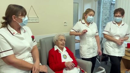 104-year-old Connie Peace Hailstone singing  'We’ll Meet Again'