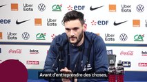 Bleus - Lloris sur le brassard LGBT : 