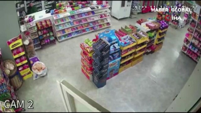 Denizli’de 3.2 şiddetinde deprem meydana geldi: Önce büyük bir gürültü koptu!