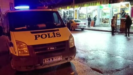 ŞANLIURFA - Silahlı kavgada 1'i ağır 2 kişi yaralandı