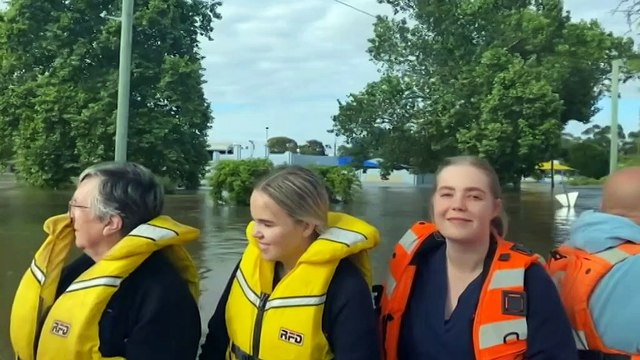 NSW town of Forbes hit by second round of flooding