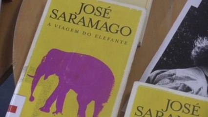 Saramago, cien años del nieto de campesinos que atrapó la realidad con ironía