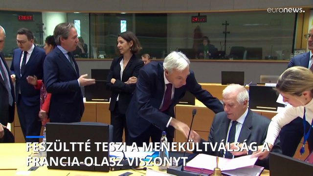 Feszültté teszi a menekültválság a francia-olasz viszonyt