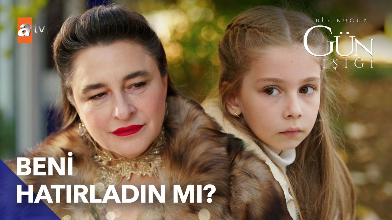 Ümran, Güneş'in okulunda! - Bir Küçük Gün Işığı 11. Bölüm
